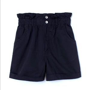 ✨ H&M Cotton Paper-bag Shorts
